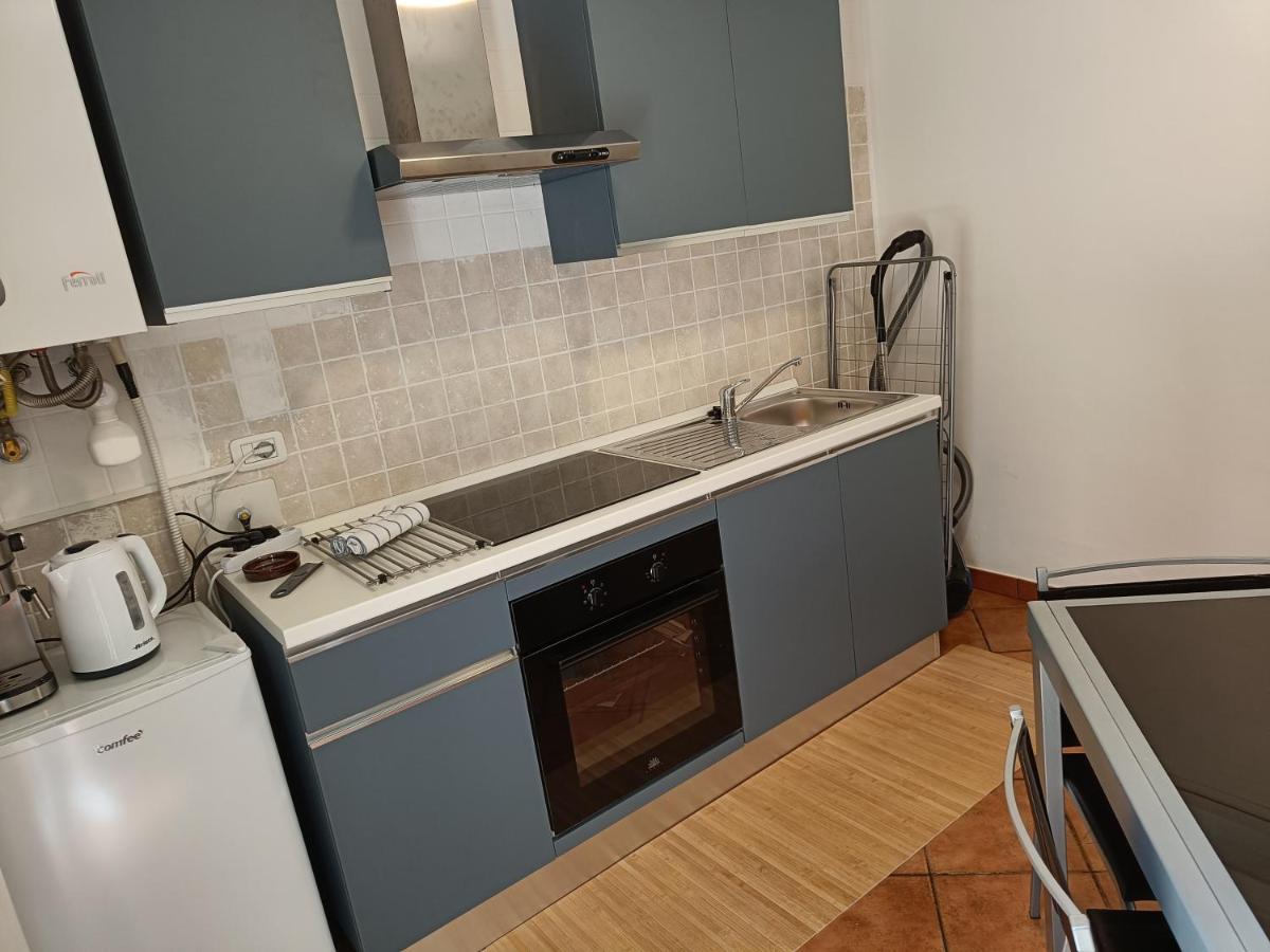 Suites In Рим Экстерьер фото